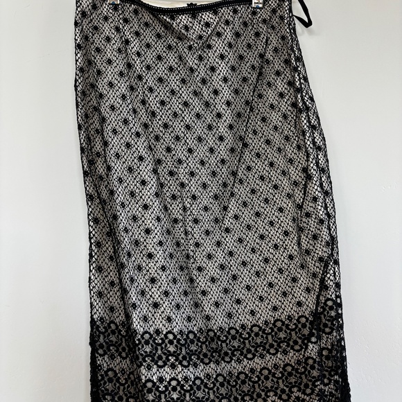 Maria Bianca Nero 2 piece lace top and skirt - Picture 2 of 4